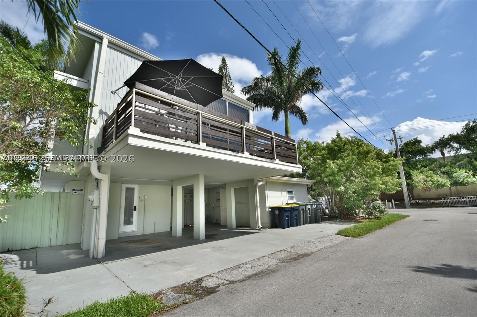 DANIA BEACH - Residential Lease