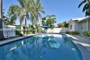 DANIA BEACH - Residential Lease