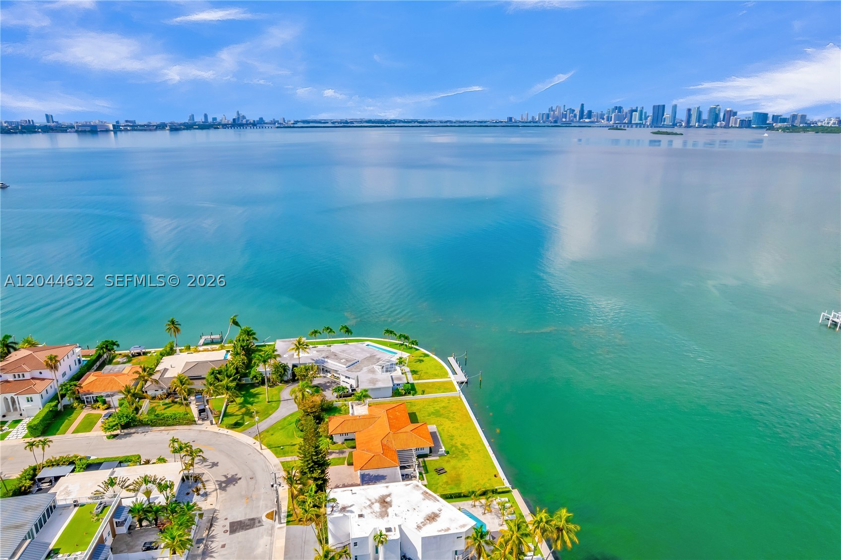 TREASURE ISLAND - Residential