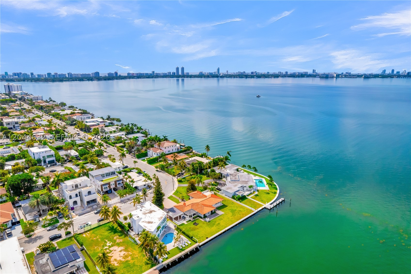 TREASURE ISLAND - Residential