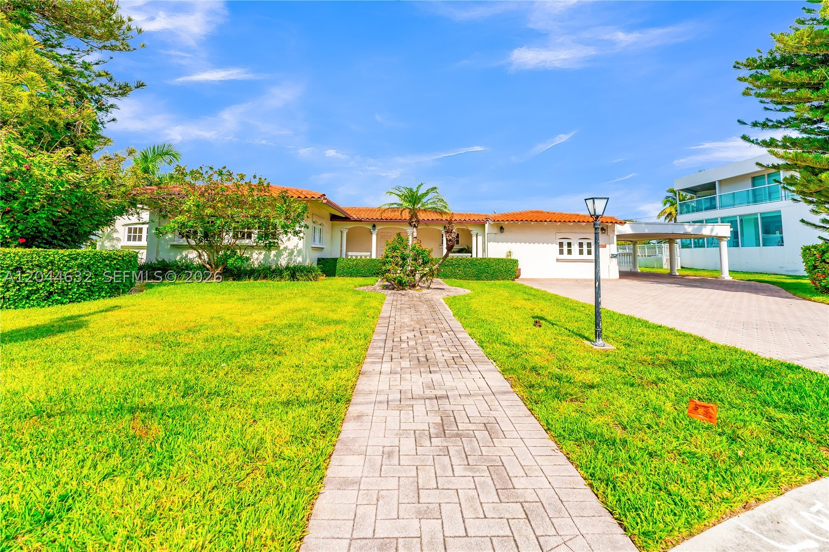 TREASURE ISLAND - Residential