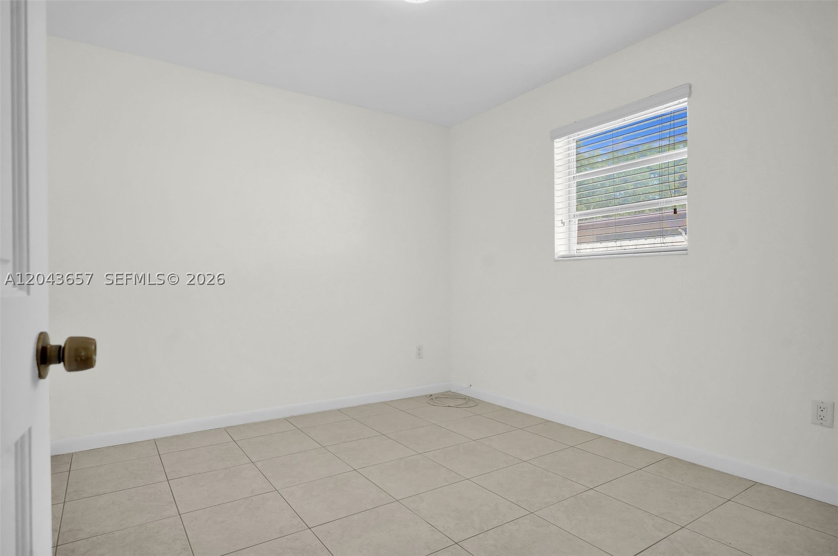 MIAMI LAKES SEC 2 - Residential