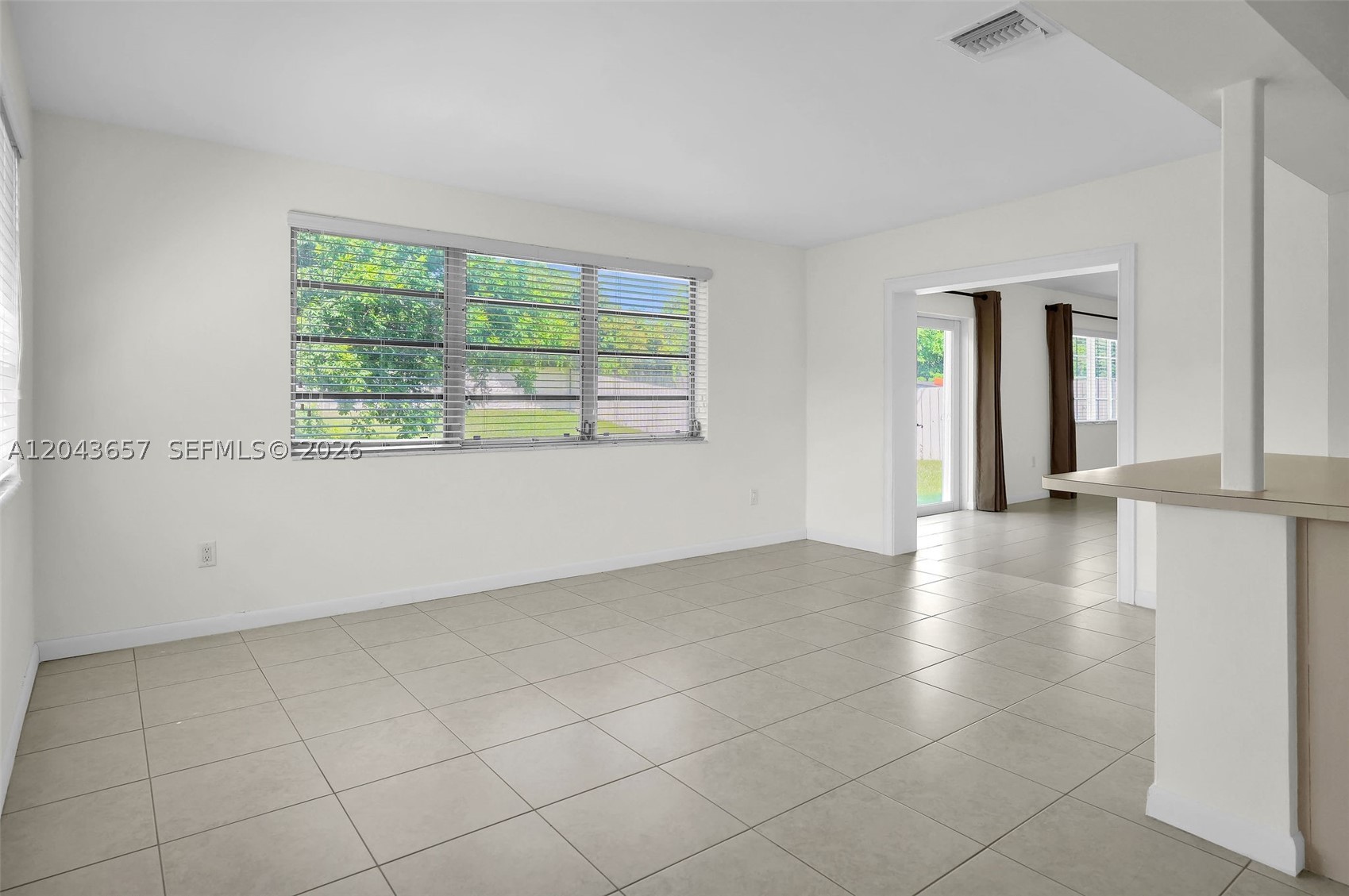 MIAMI LAKES SEC 2 - Residential
