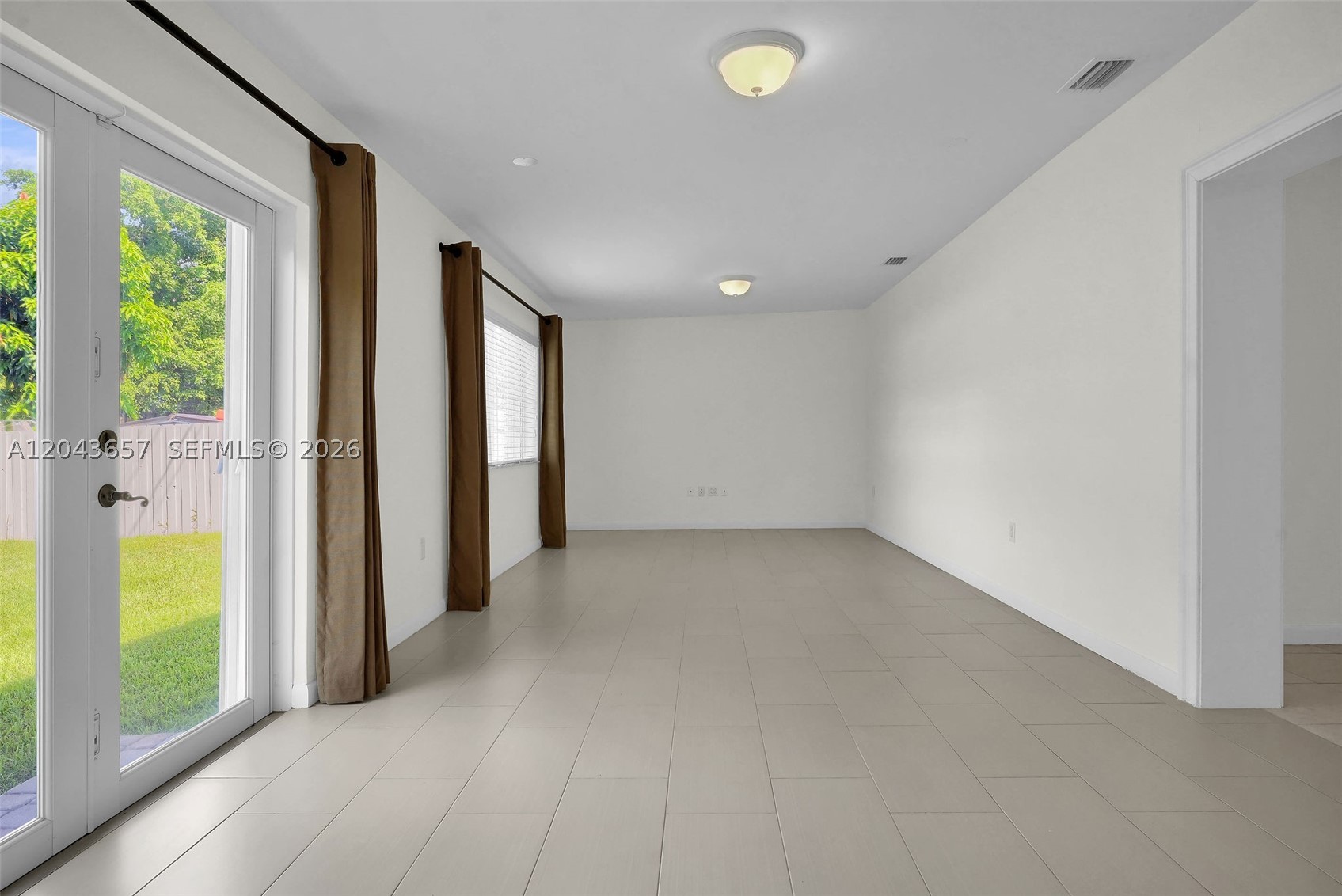 MIAMI LAKES SEC 2 - Residential