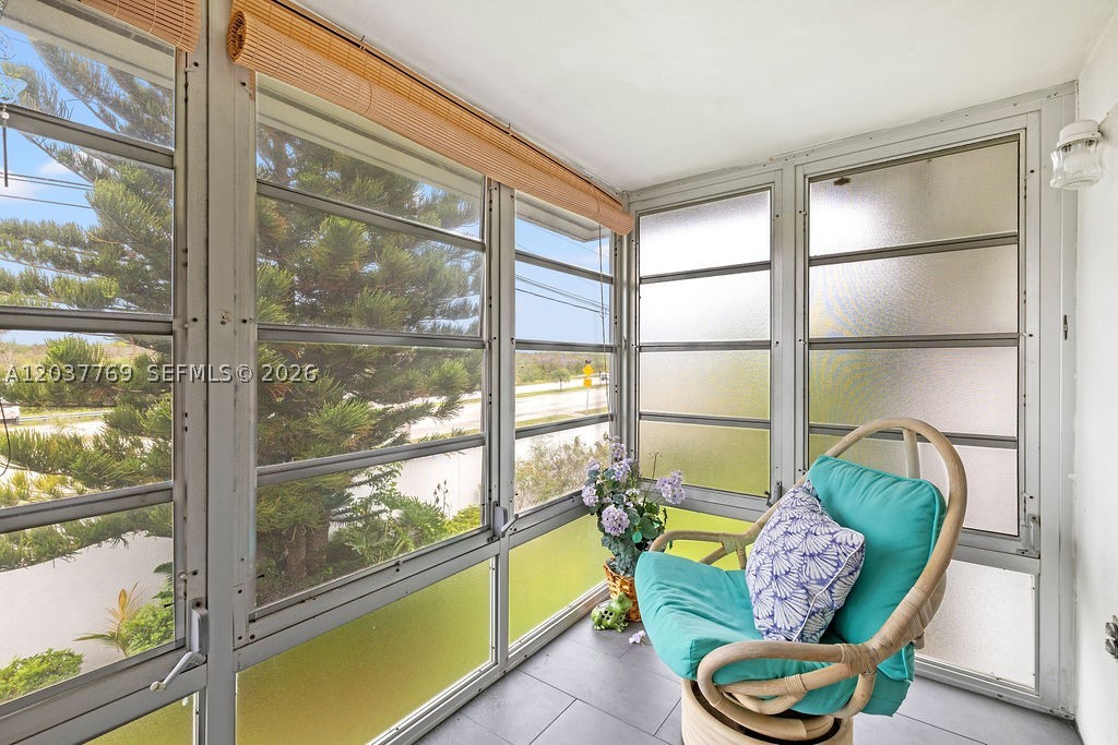 VISTA HARBOR CONDO BLDGS - Residential Lease