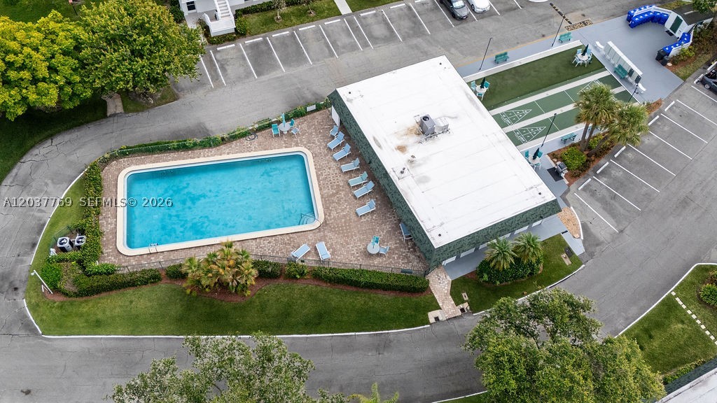 VISTA HARBOR CONDO BLDGS - Residential Lease