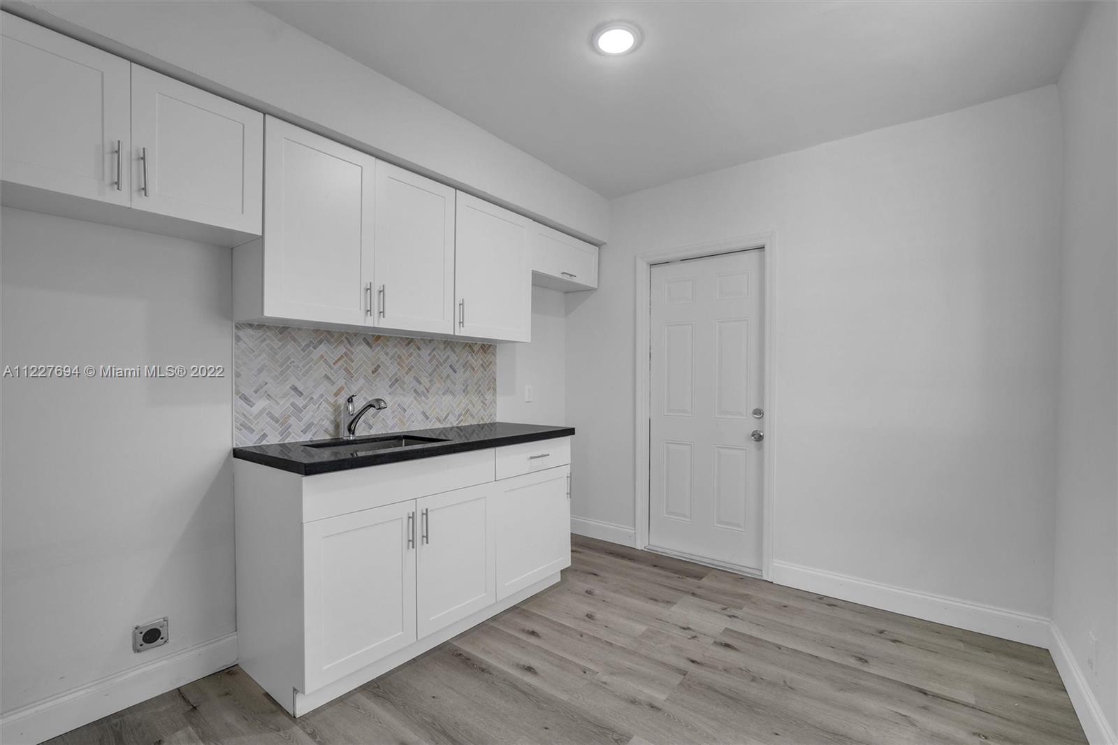 FIRST ADD TO TUSKEGEE PAR - Residential