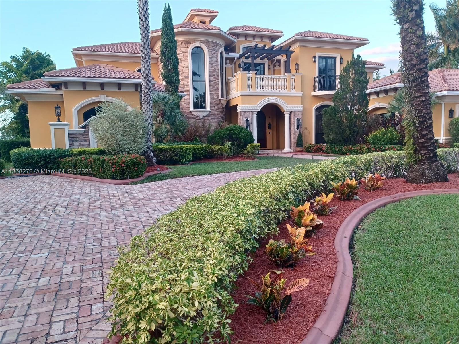 ESTATES OF SWAN LAKE - Residential