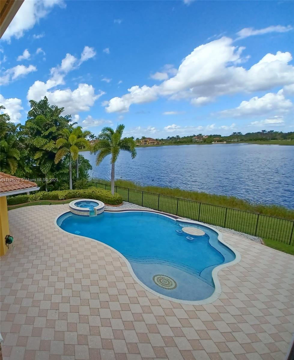ESTATES OF SWAN LAKE - Residential