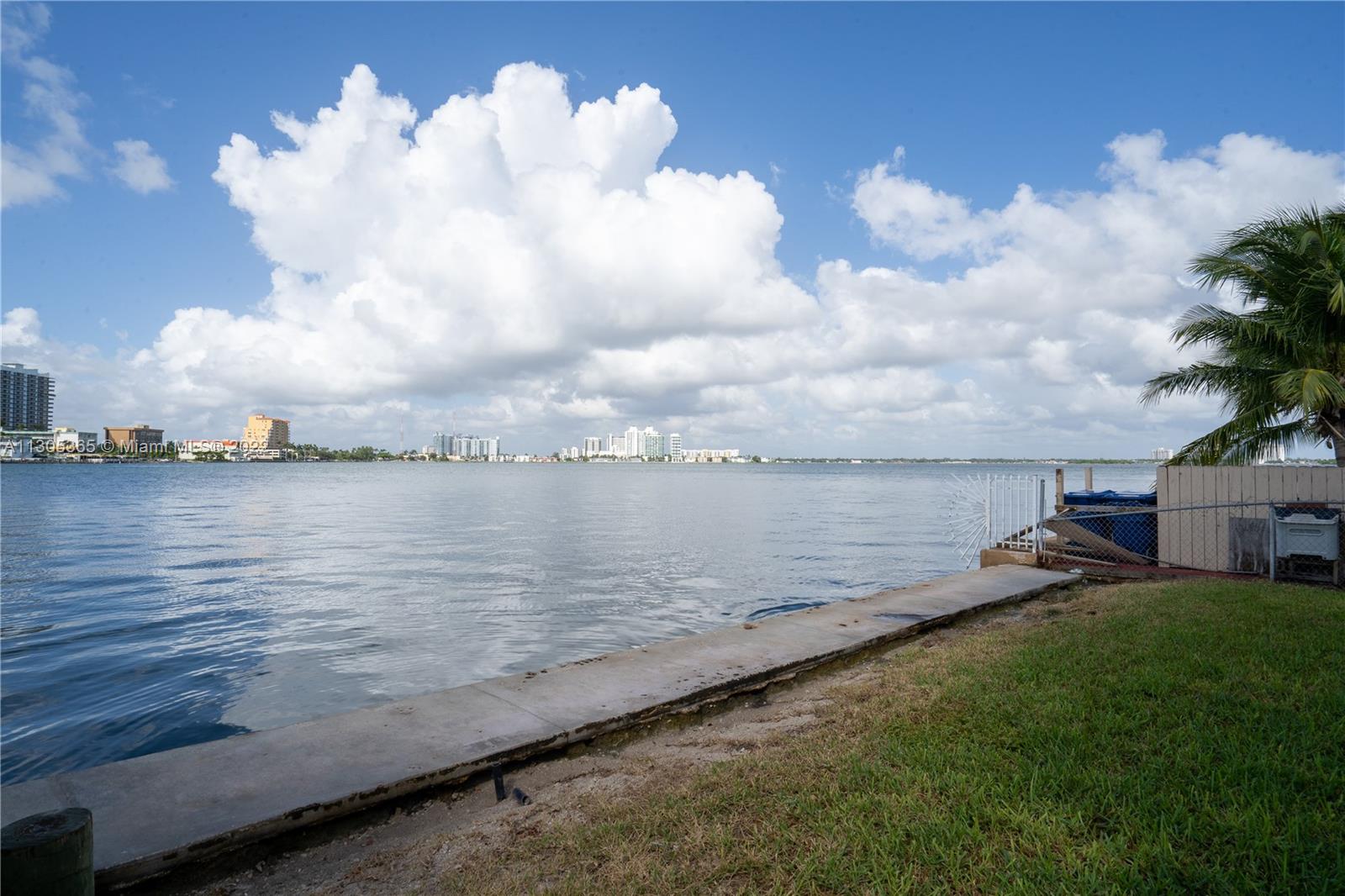 ENCLAVE TOWER CONDO - Residential Lease
