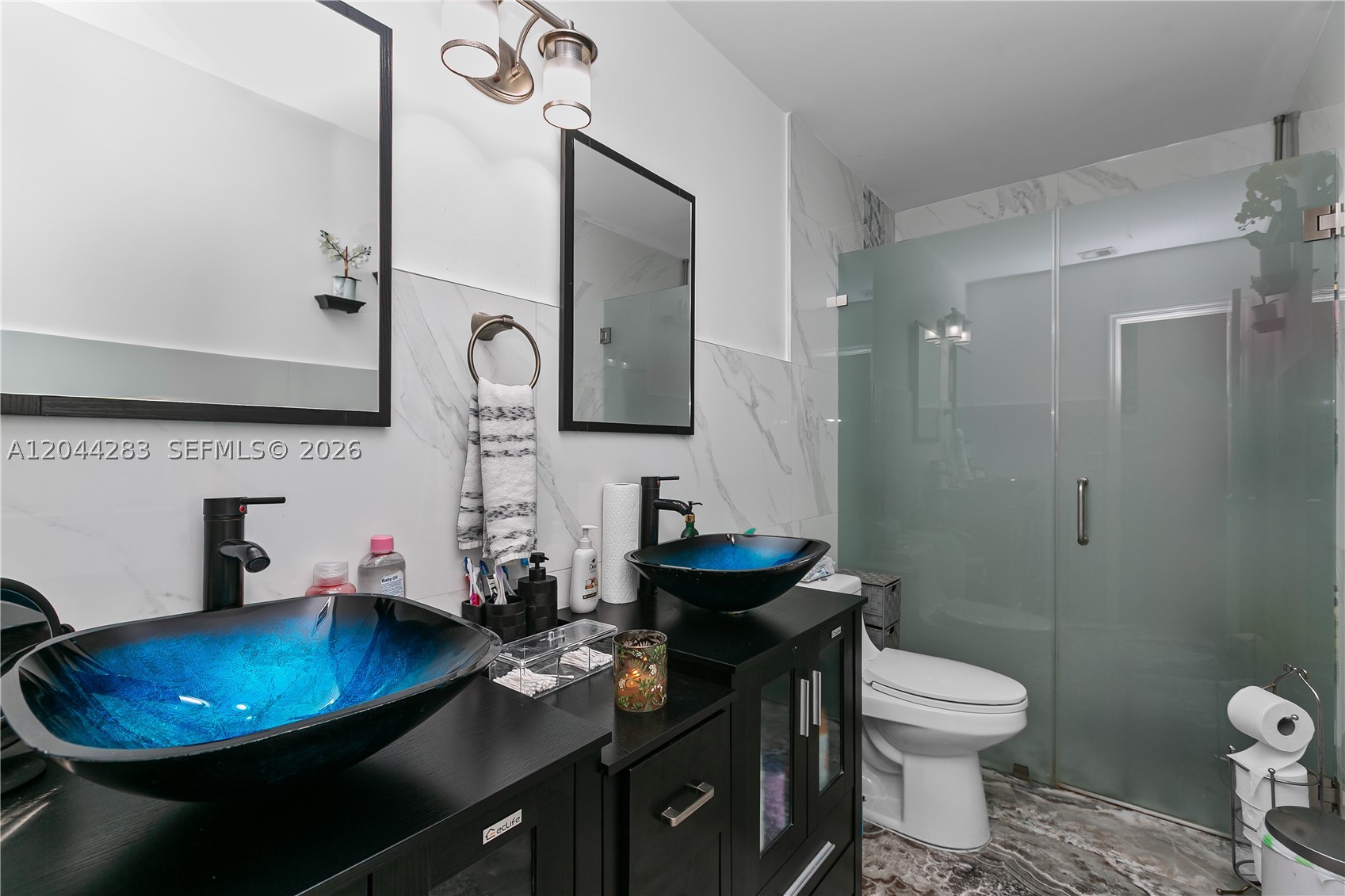 MYRTLE GROVE 1ST ADDN - Residential