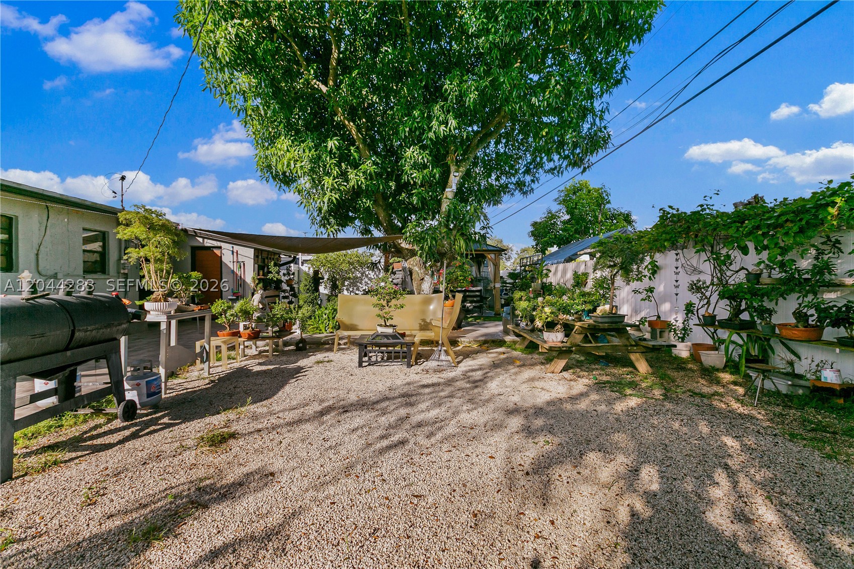 MYRTLE GROVE 1ST ADDN - Residential