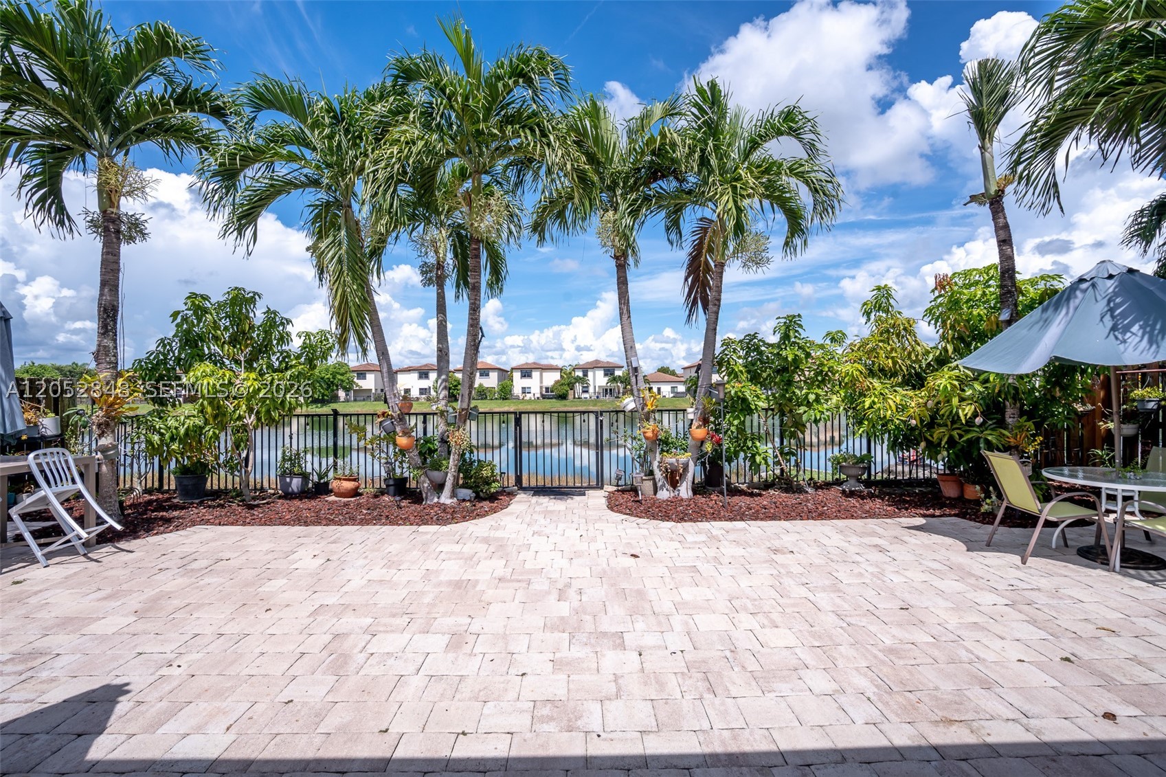 CAPRI AT OASIS - Residential