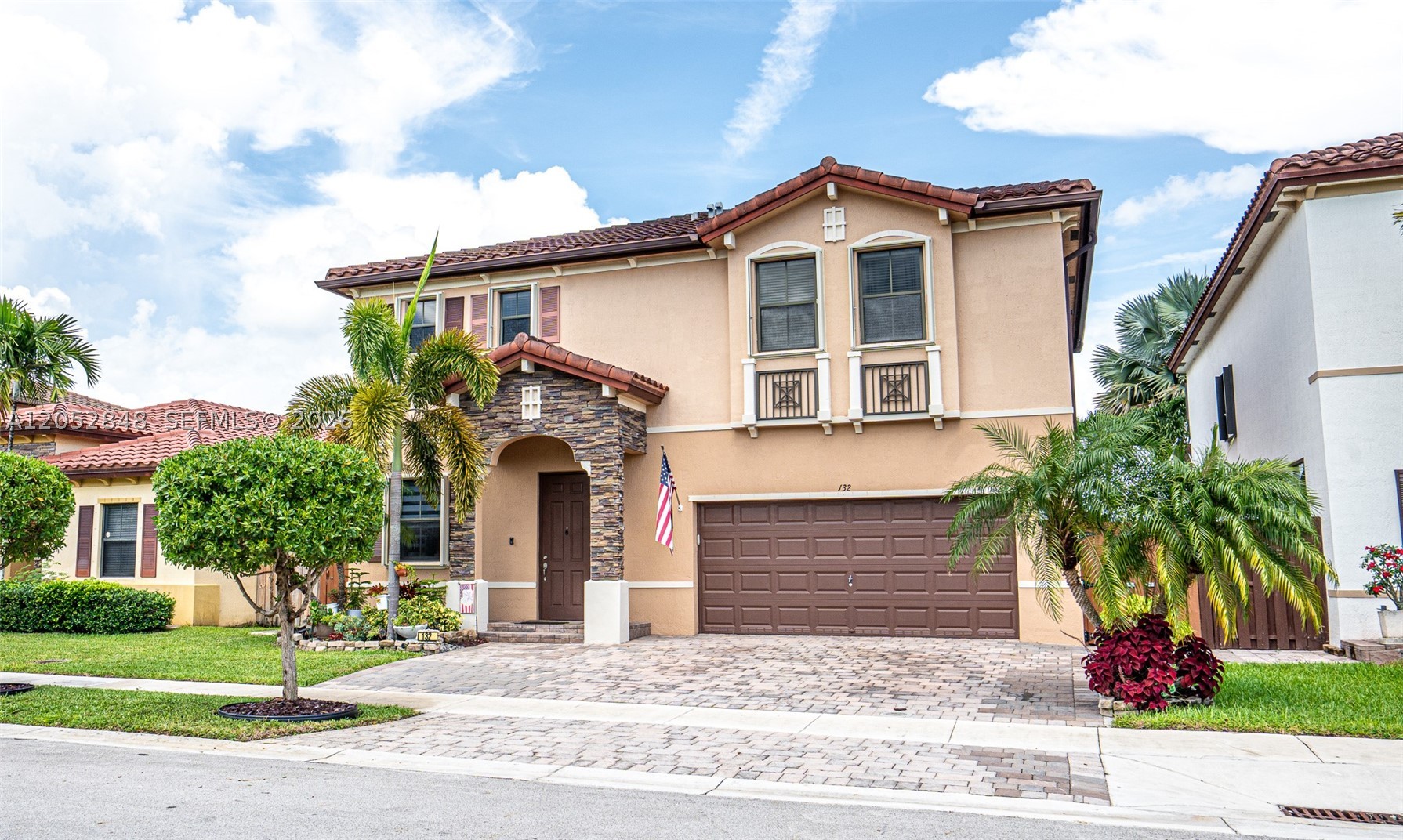 An amazing 2-story, 4 bedrooms and 3 bathrooms home located in the highly desirable Capri at Isles of Oasis.
A gated community surrounded for many opportunities. This well-maintained residence features upgraded appliances and fixtures, tile flooring throughout the first level, and laminate wood flooring on the stairs, hallway, and all second-floor bedrooms. The original roof is in excellent condition, and the A/C was replaced 18 months ago. Enjoy a stunning waterfront backyard with a superb view, perfect for relaxation and entertainment. The home includes a large covered patio (38 ft x 18 ft) with three installed ceiling fans, and shades in all sides. A fully fenced yard, and ample space to add a swimming pool. Residents of Isles of Oasis enjoy access to a resort-style clubhouse offering a swimming pool, sauna, jacuzzi, and event room. The HOA is only $92/month (since 2015) and includes exterior maintenance, security, and full clubhouse privileges. Conveniently located minutes from shopping centers, great restaurants, top-rated schools, Homestead Marina, the Florida Keys, Homestead Miami Speedway, and Homestead Air Reserve Base. Easy to show — this splendid home is ready for its next owner.