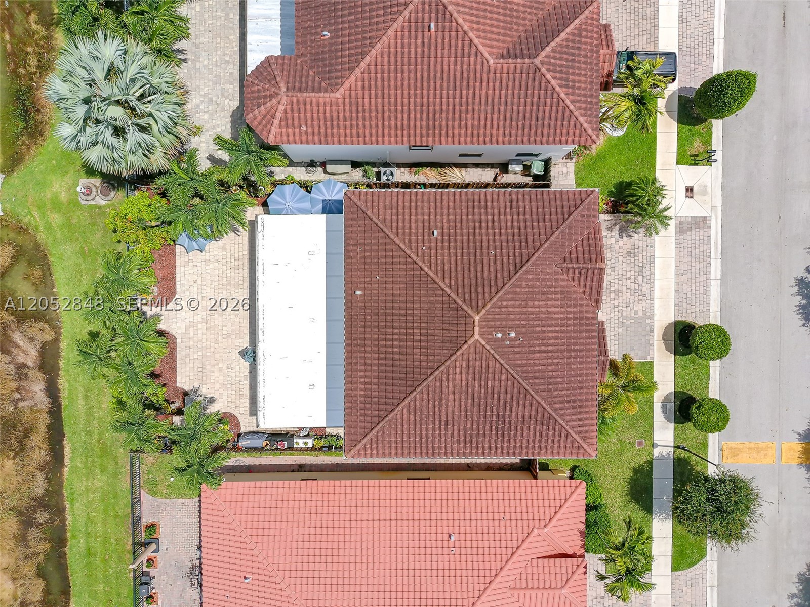 CAPRI AT OASIS - Residential
