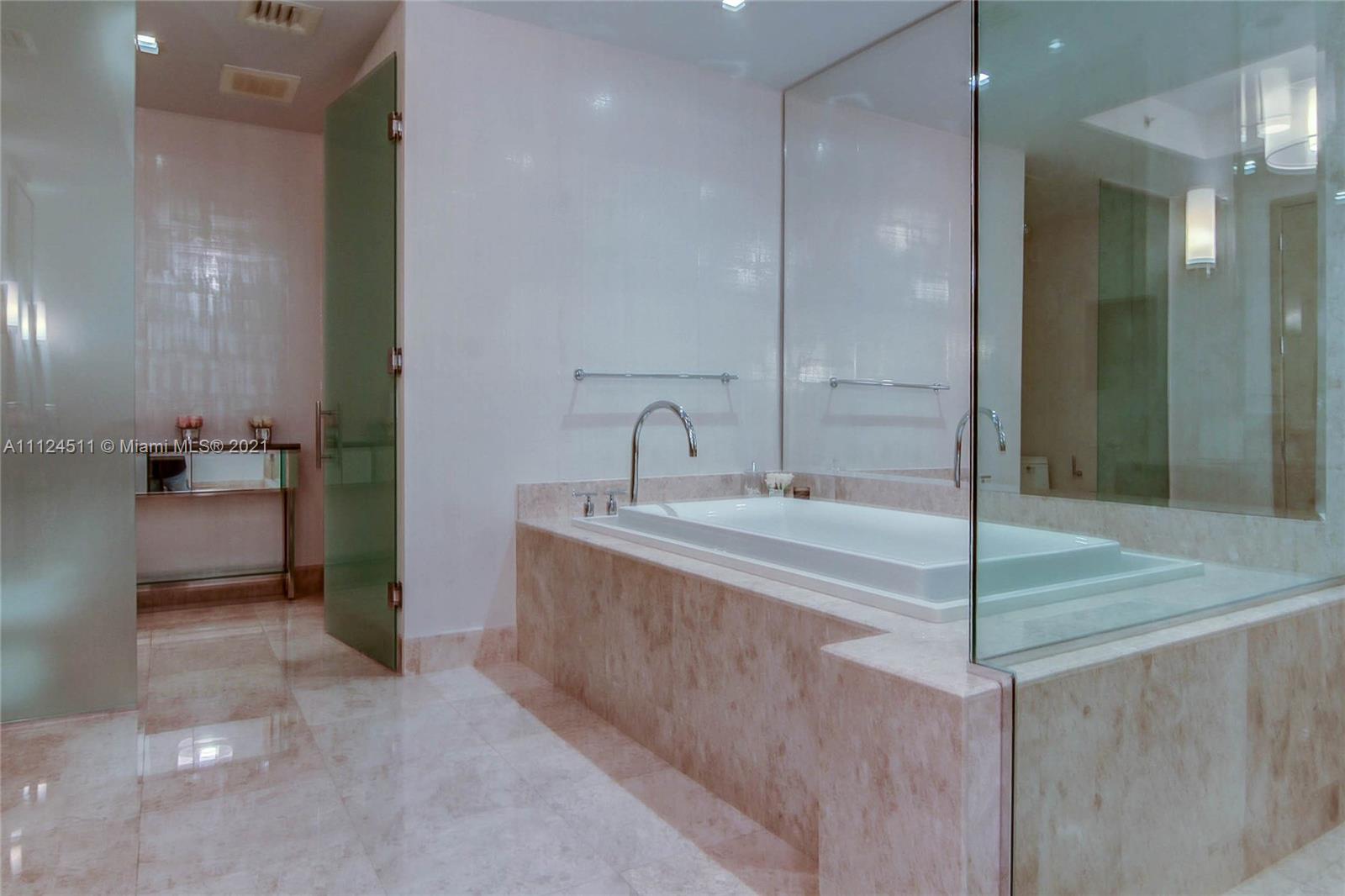 BAL HARBOUR NORTH SOUTH C - Residential