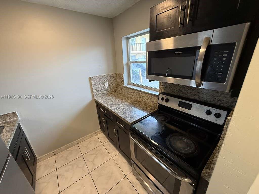 WESTHAVEN CONDO - Residential