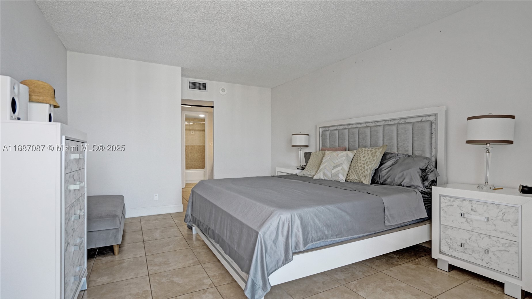ARLEN HOUSE EAST CONDO - Residential