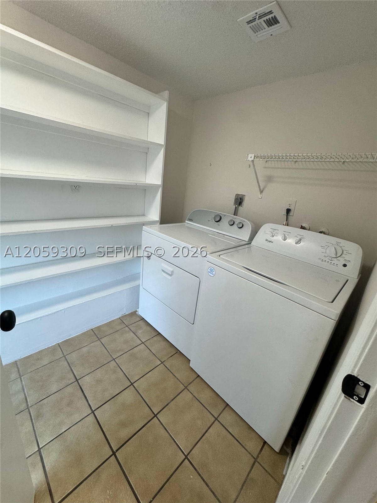 LAKEVIEW TOWNHOMES CONDO - Residential
