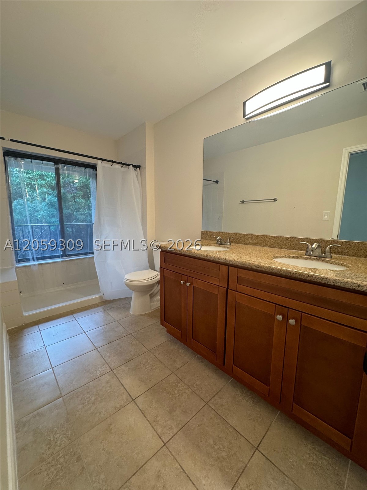 LAKEVIEW TOWNHOMES CONDO - Residential