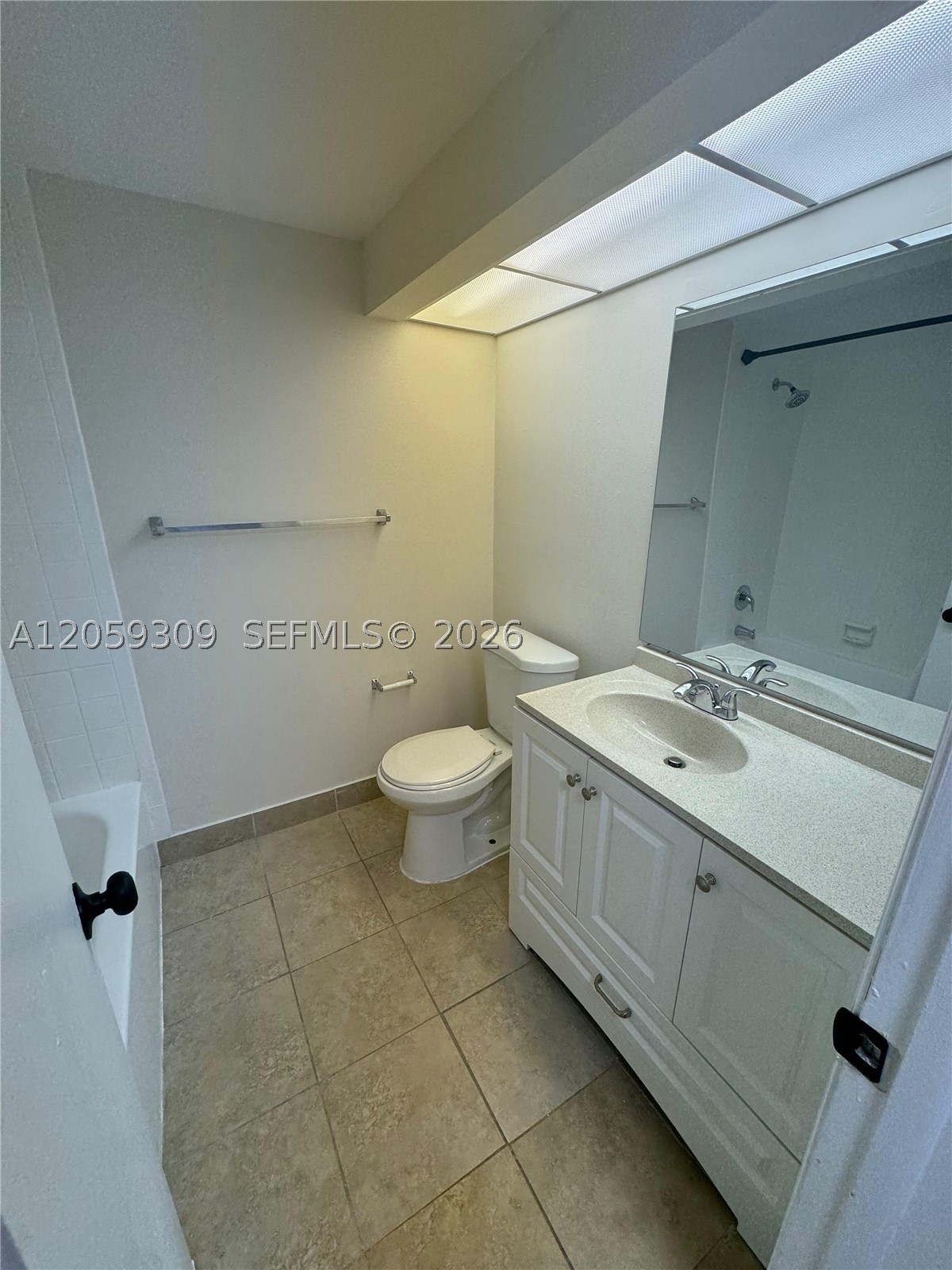 LAKEVIEW TOWNHOMES CONDO - Residential