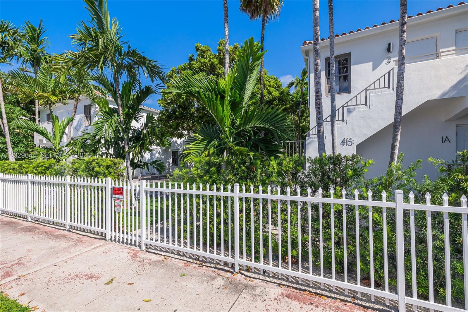 ALTOS DEL MAR NO 3 - Residential Lease
