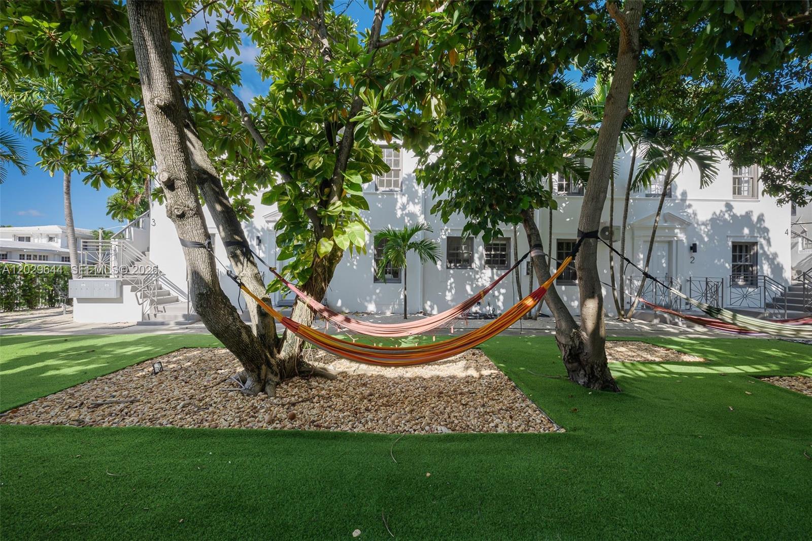 ALTOS DEL MAR NO 3 - Residential Lease