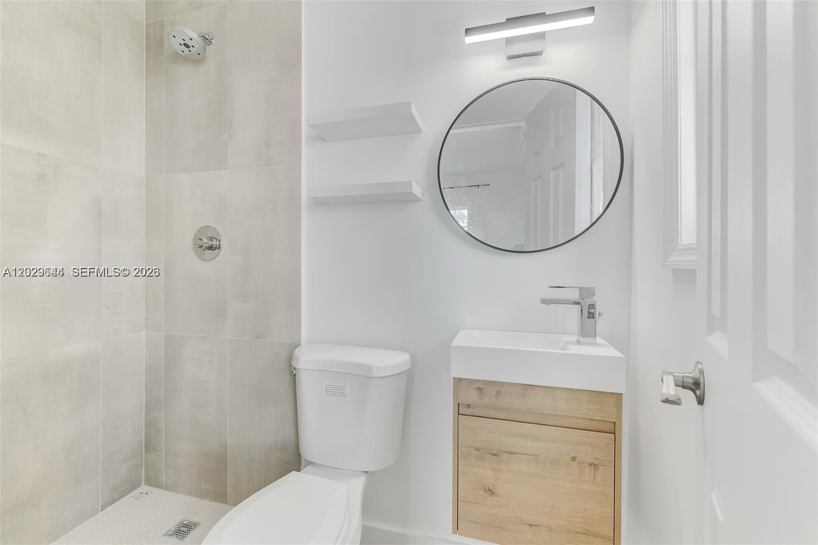 ALTOS DEL MAR NO 3 - Residential Lease