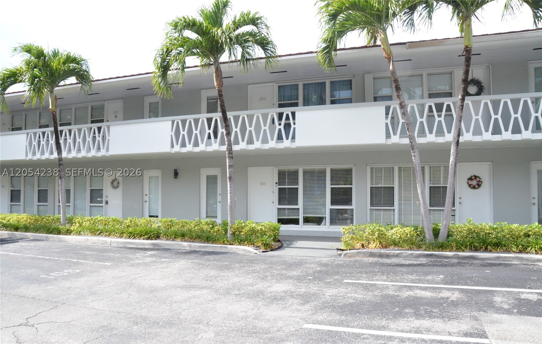 EDGEWATER OF CORAL GABLES - Residential Lease
