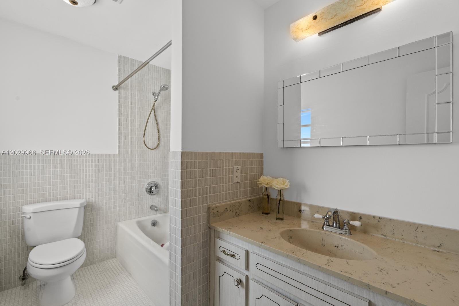 GRANADA CONDOMINIUM - Residential