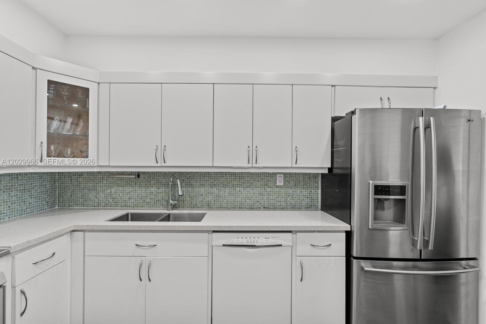 GRANADA CONDOMINIUM - Residential