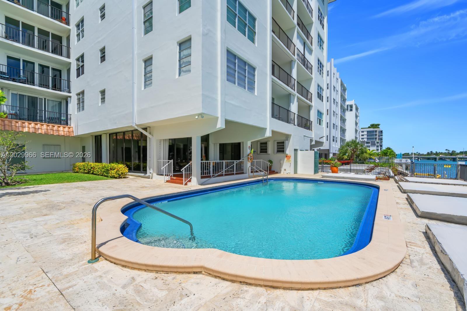 GRANADA CONDOMINIUM - Residential