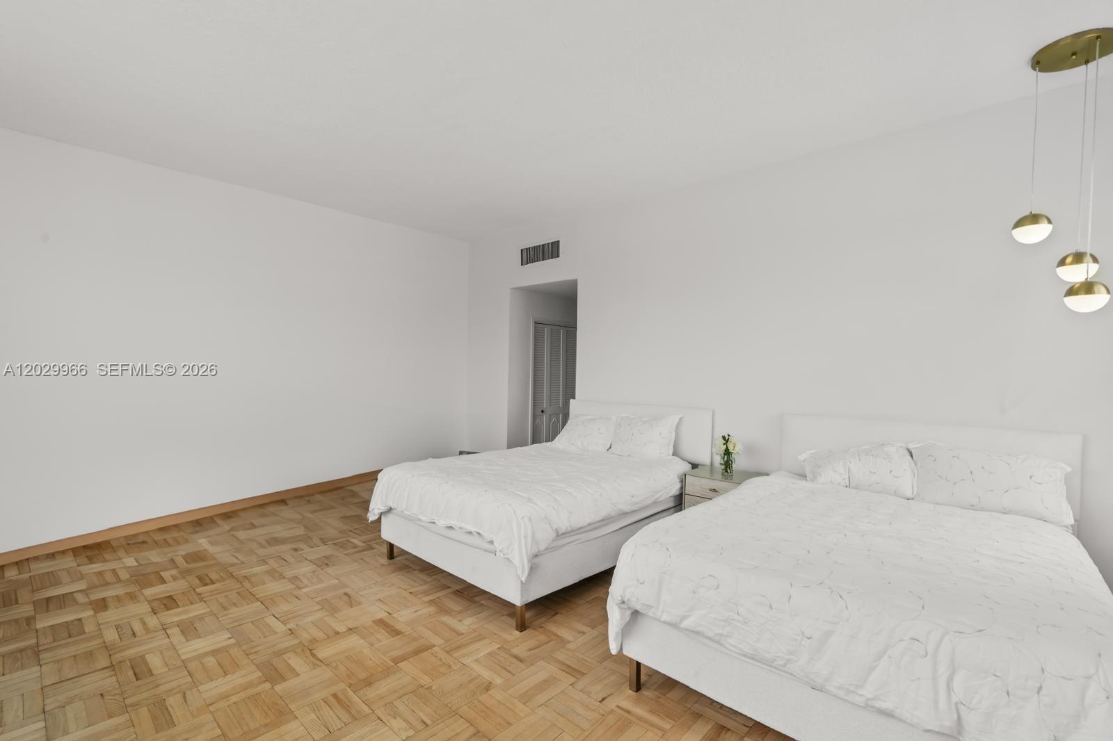 GRANADA CONDOMINIUM - Residential