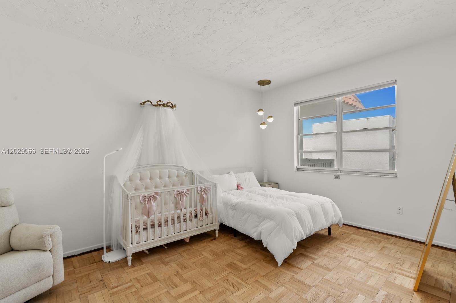 GRANADA CONDOMINIUM - Residential
