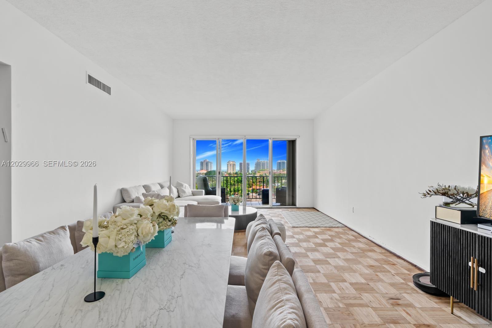 GRANADA CONDOMINIUM - Residential