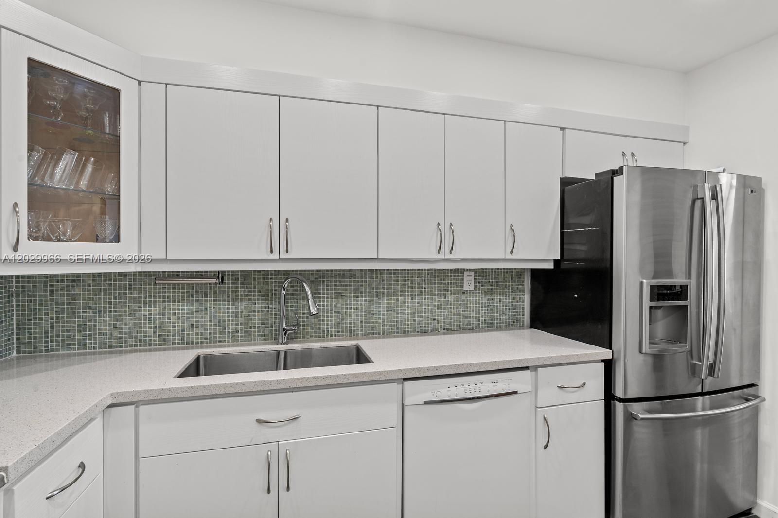 GRANADA CONDOMINIUM - Residential