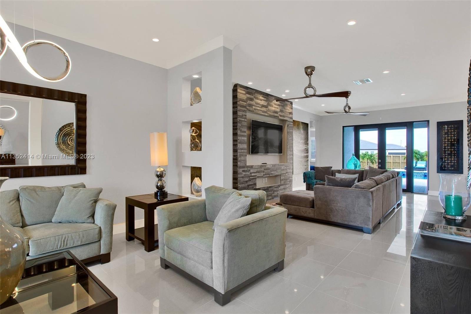 THE REDLANDS SEC 4 - Residential