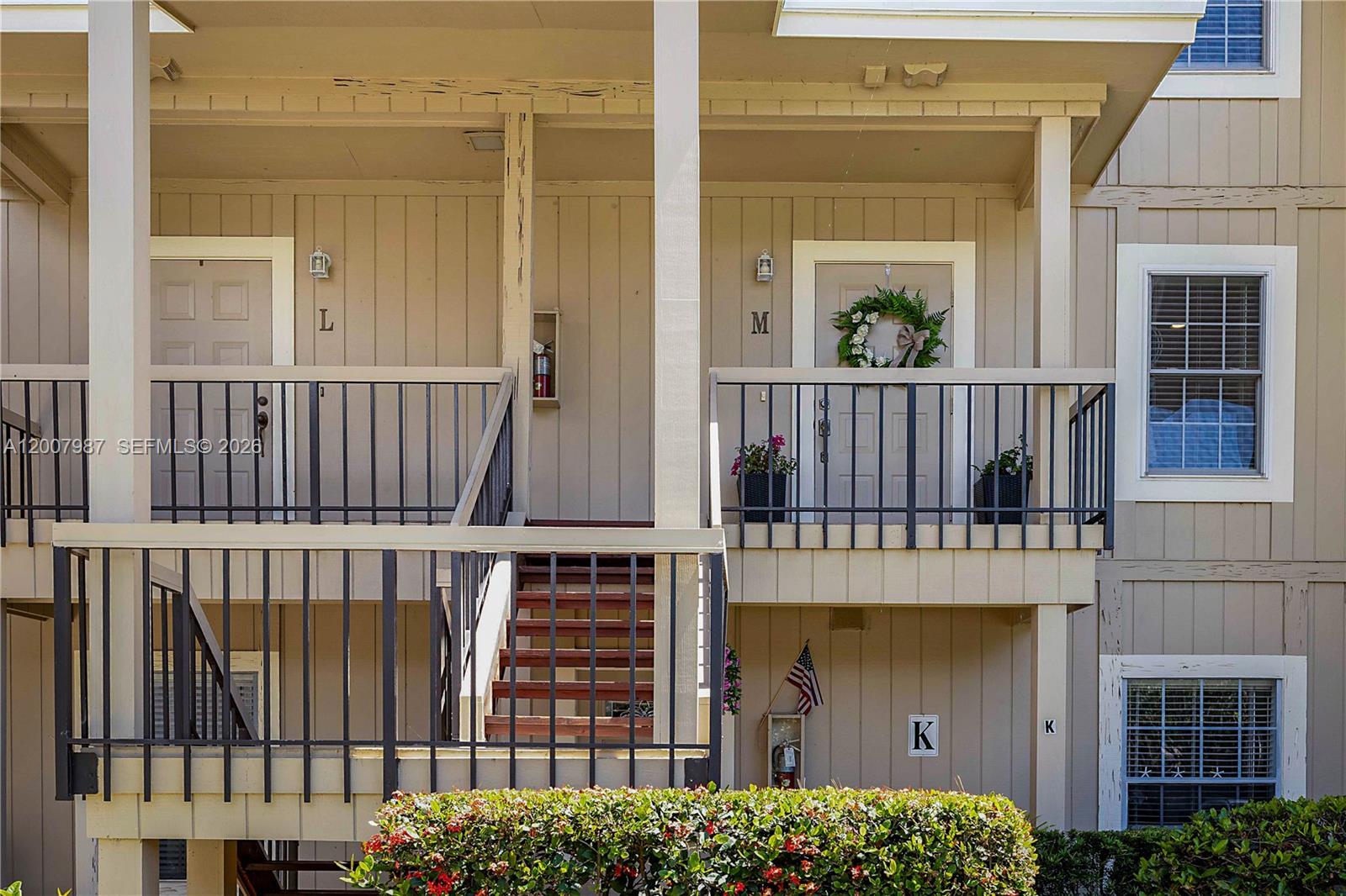 RIVERBEND CONDO - Residential