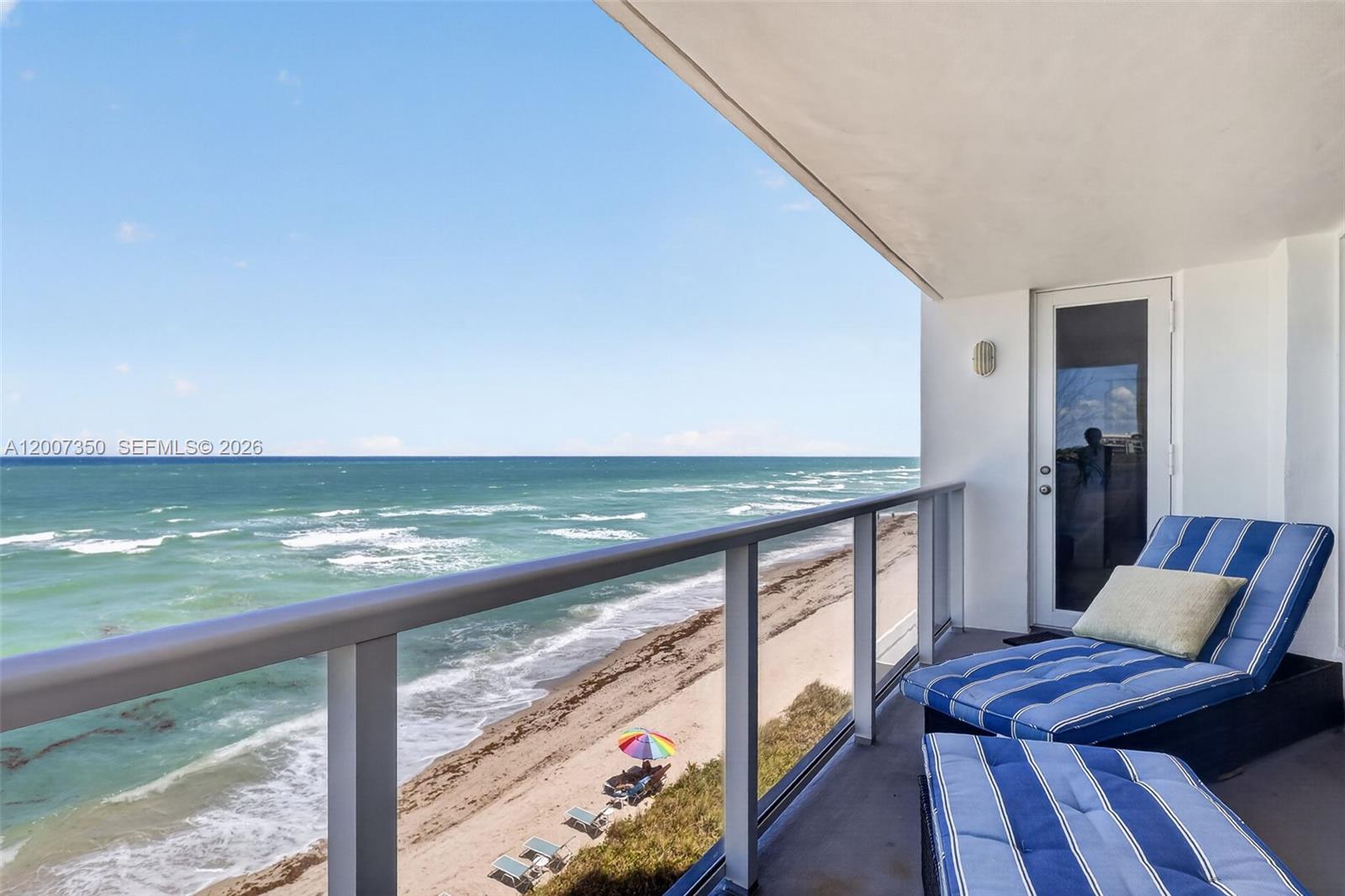 AQUARIUS CONDO - Residential
