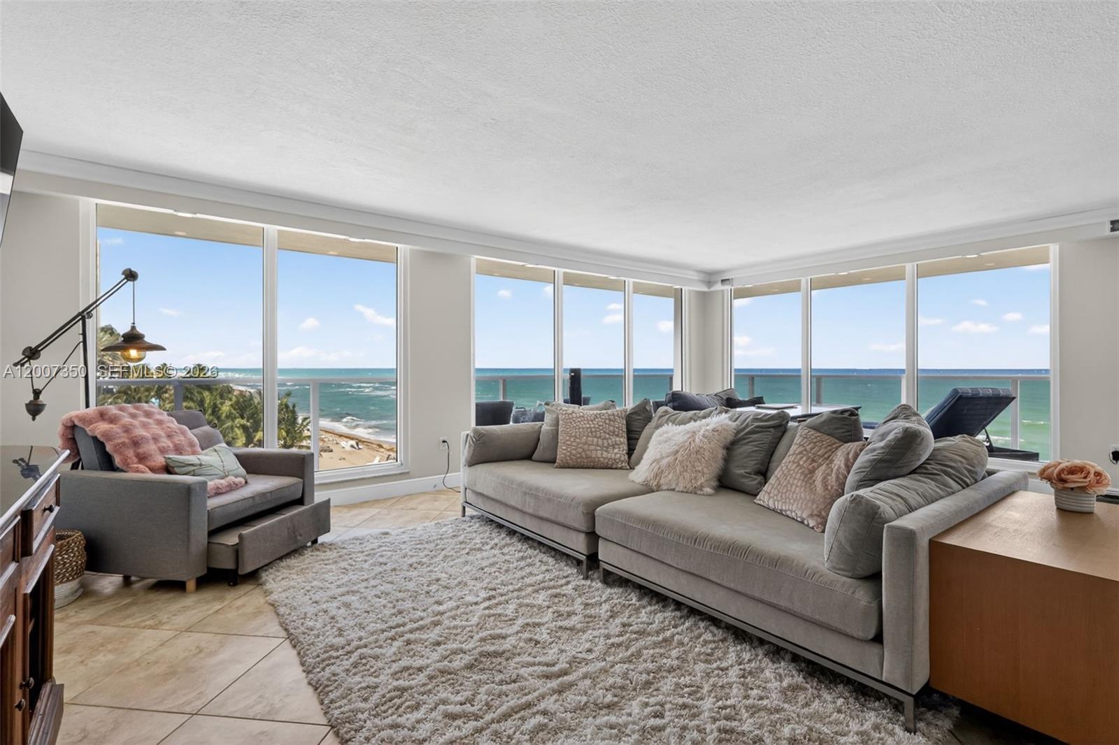 AQUARIUS CONDO - Residential