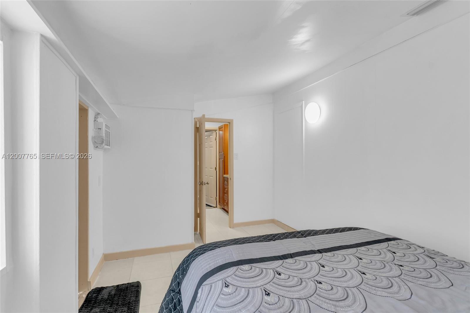 BREEZY MANOR AMENDED - Residential