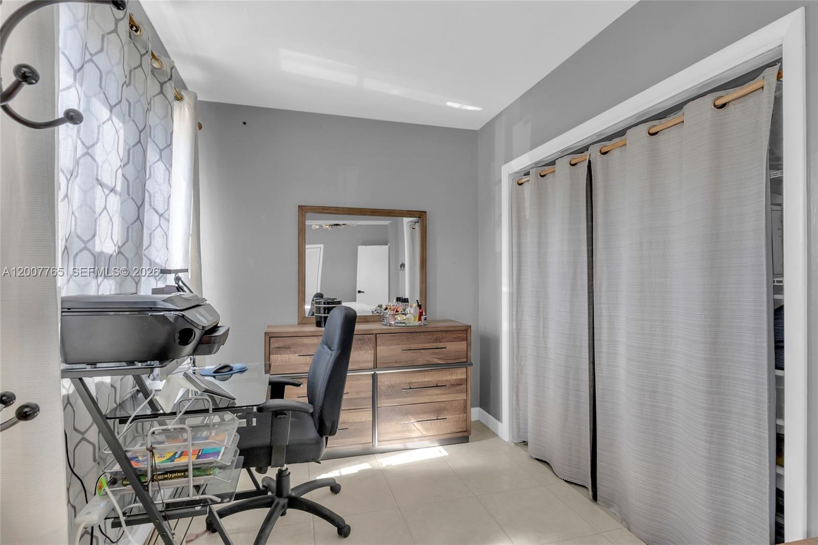 BREEZY MANOR AMENDED - Residential