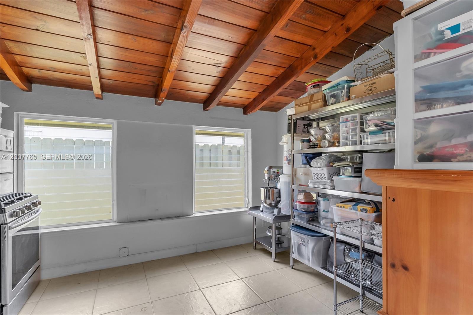 BREEZY MANOR AMENDED - Residential