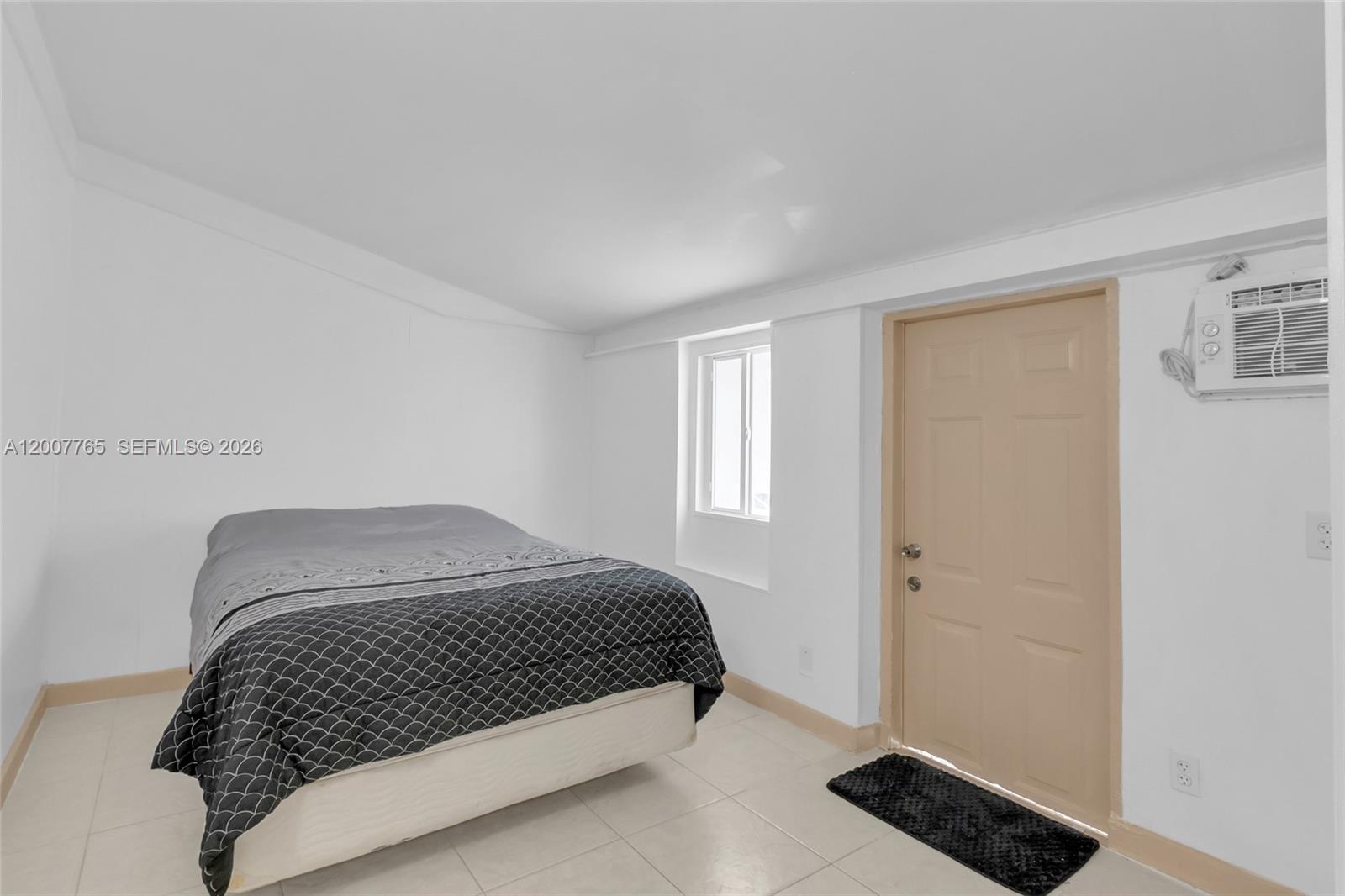 BREEZY MANOR AMENDED - Residential