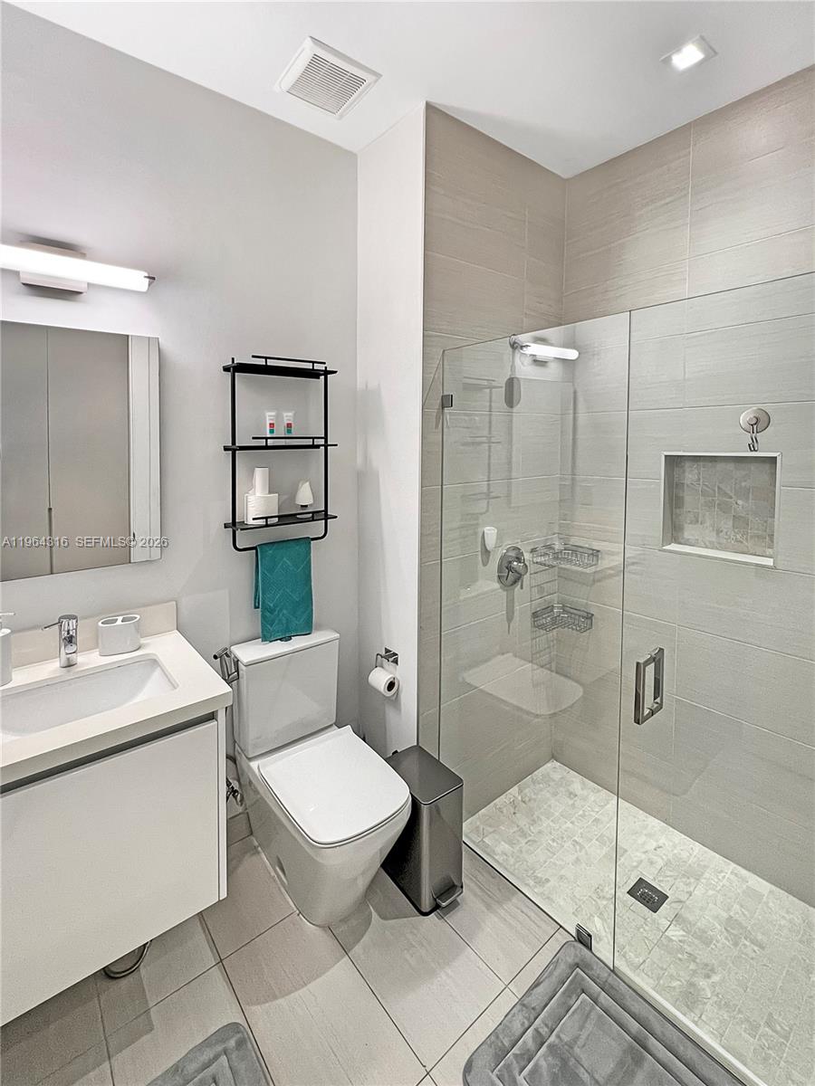 WESTON ESTATES - Residential