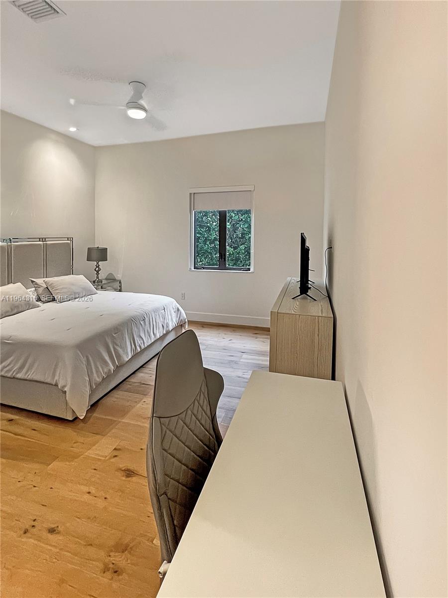 WESTON ESTATES - Residential