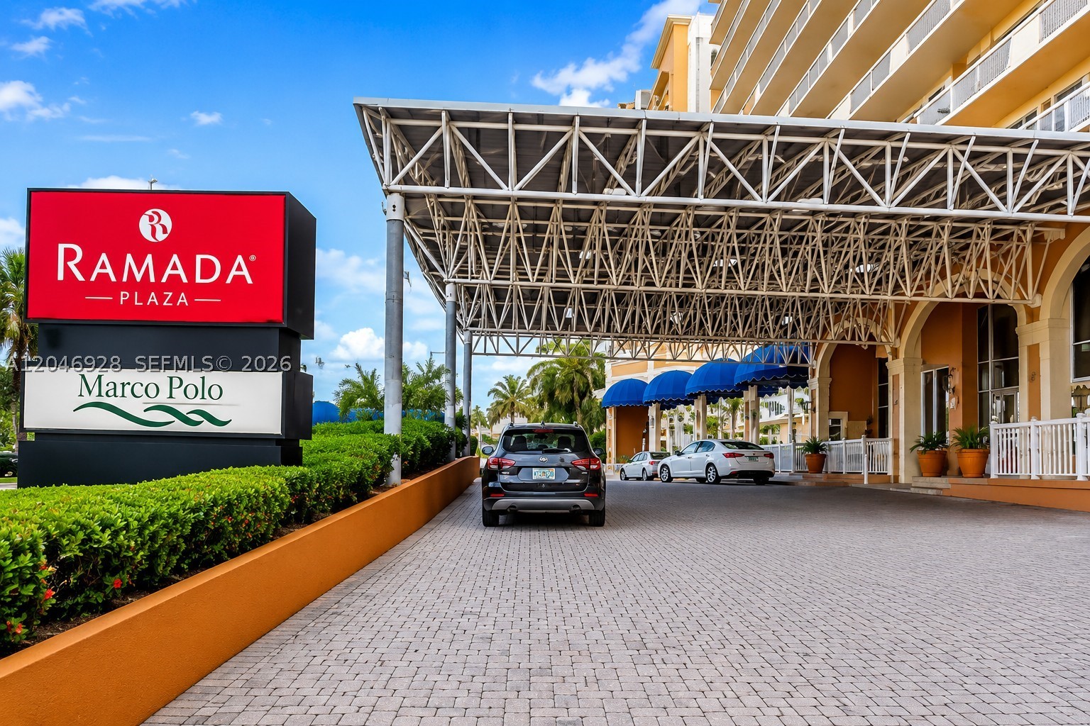 THE AVENTURA BEACH CLUB C - Residential