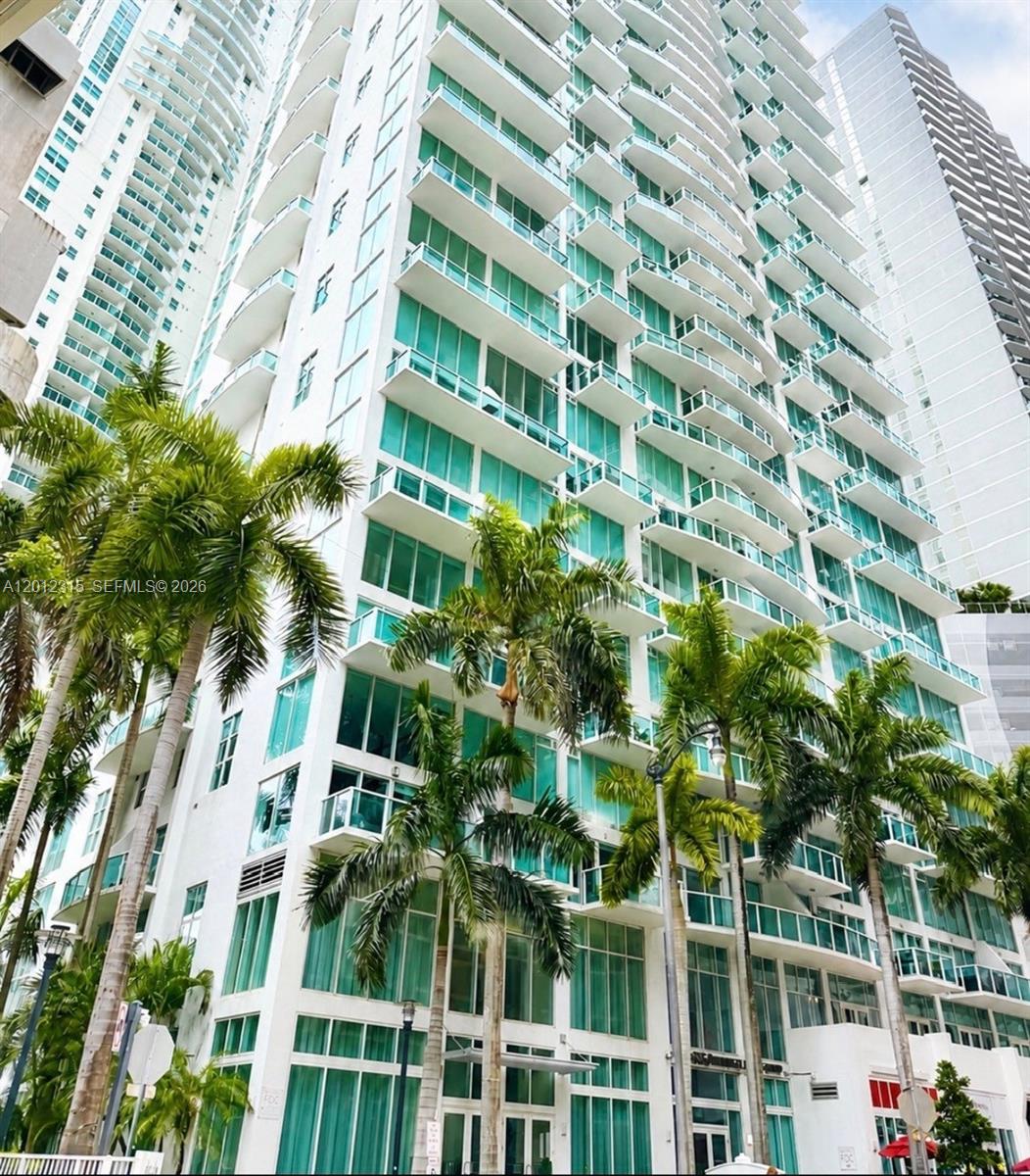 BRICKELL ON THE RIVER S T - Residential