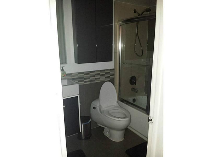 COUNTRY ISLES PHASE II 12 - Residential Lease