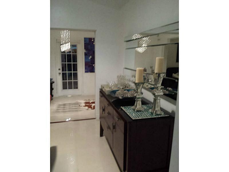 COUNTRY ISLES PHASE II 12 - Residential Lease